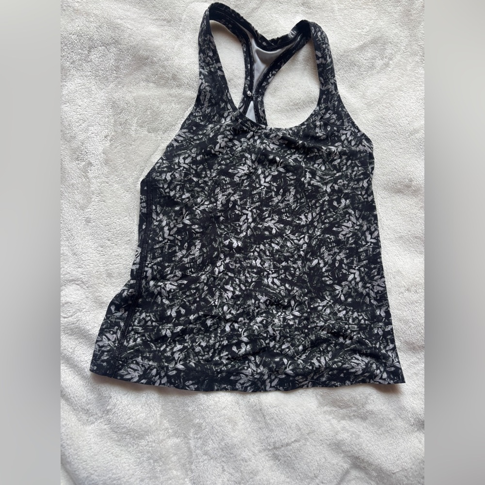 Floral Black and White Women's Lululemon Tank Top